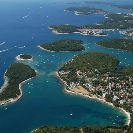 Cosy In Near Pula Centre Holiday home Banjole